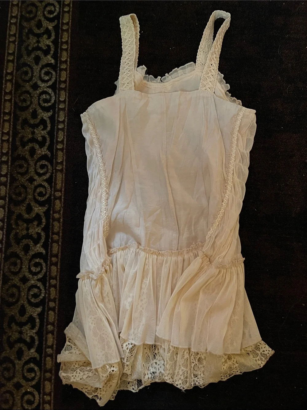 Frilly ballet top - Picture 7 of 8